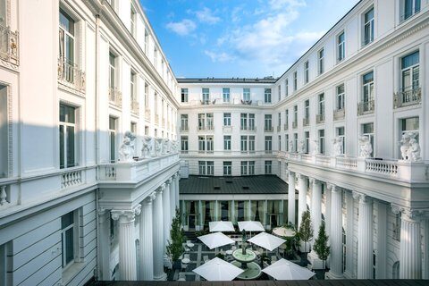 Hotel Atlantic Hamburg, Autograph Collection - Photo 1
