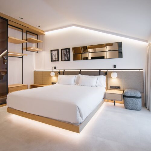 Hotel Puerta Serranos - Photo 1