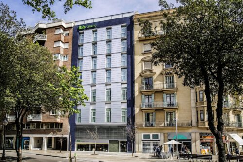 ibis Styles Barcelona Centre - Photo 1