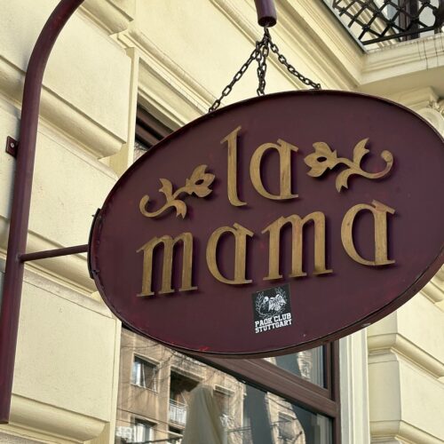 La Mama Universitate