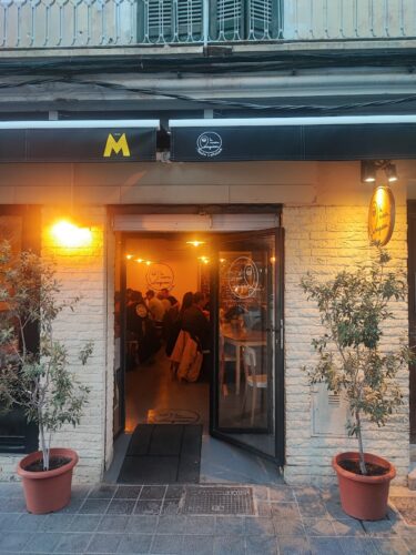 La nueva burguesa - Photo 1