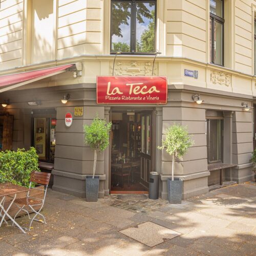 La Teca - Photo 1