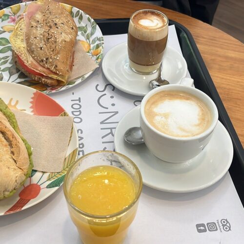 Mol CAFE - Photo 1