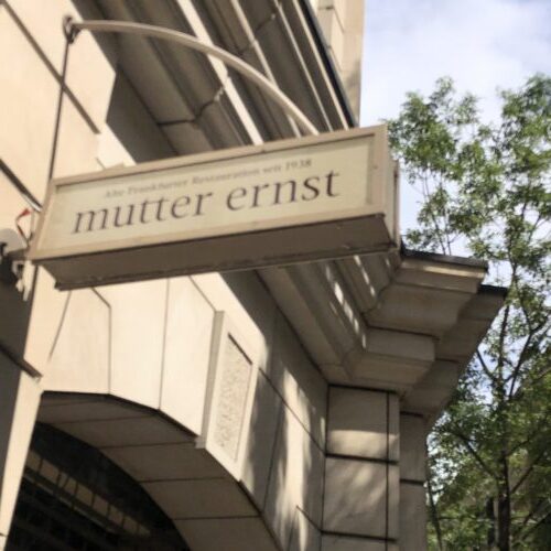 Mutter Ernst - Photo 1
