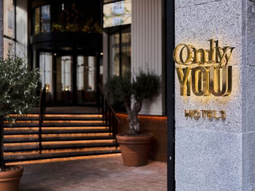 Only YOU Hotel Valencia - Photo 1