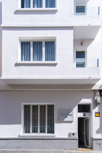Open Sea Suites - Photo 1