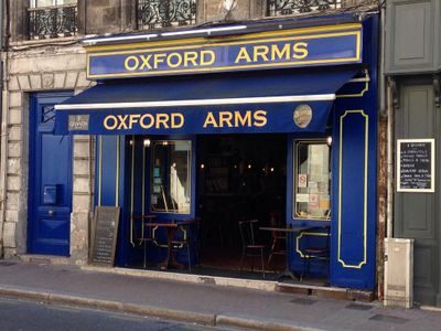 Oxford Arms - Photo 1