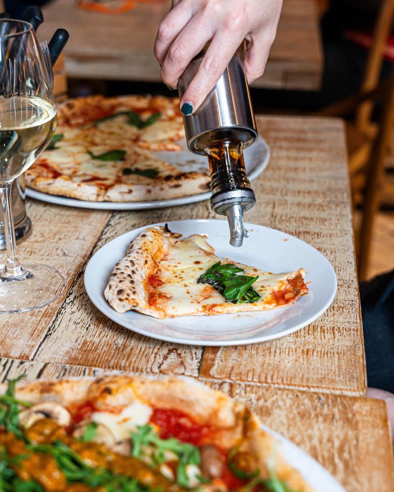 Pizza Local - Photo 1