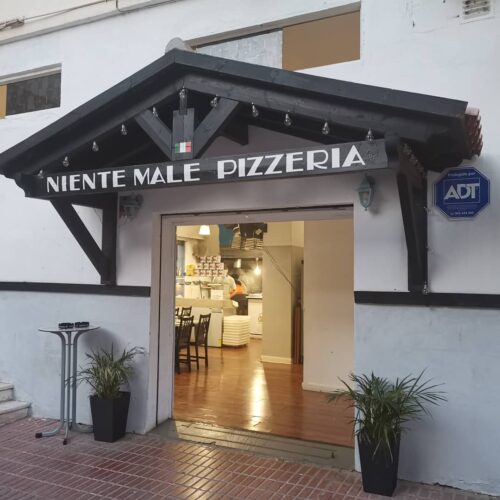 Pizzeria Niente Male - Photo 1