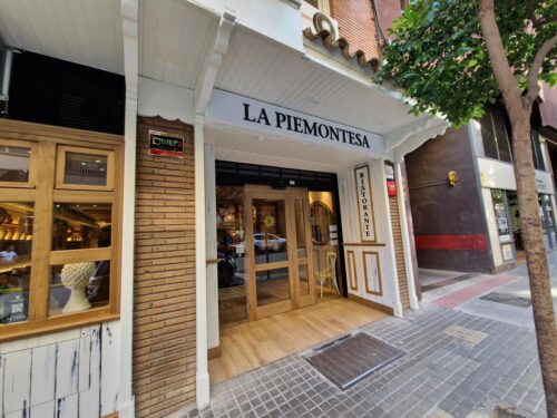 Restaurante La Piemontesa | Zaragoza - Photo 1