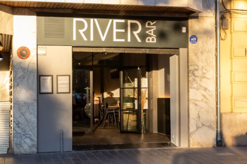 River Bar Valencia - Photo 1