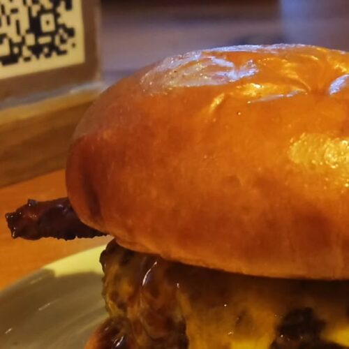 Sizzle Burgers - Photo 1