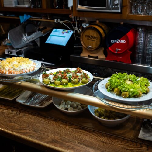 Taberna Basaras - Photo 1