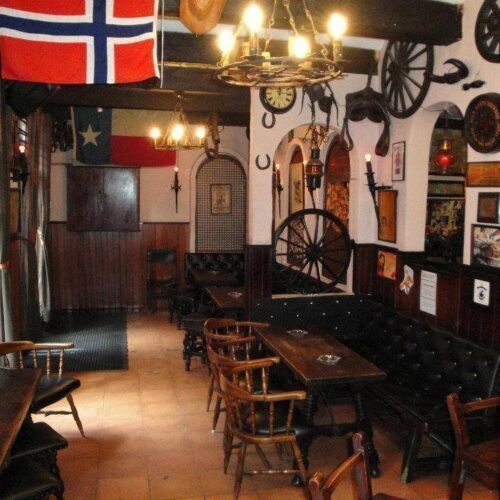 Texas Bar - Photo 1