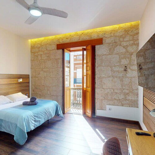Triana Rooms EH - Photo 1
