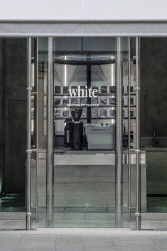 WHITE Coffee – Paris 4 - Photo 1
