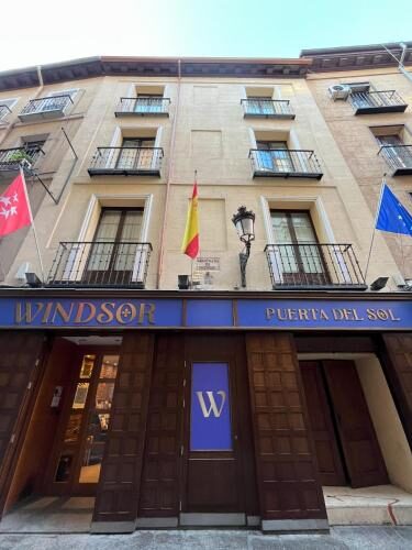 Windsor Puerta del Sol - Photo 1
