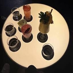 Zephyr Bar - Photo 1