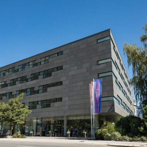 Austria Trend Hotel Congress Innsbruck - Photo 1