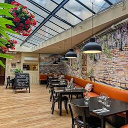 Bistro Mimi - Photo 1