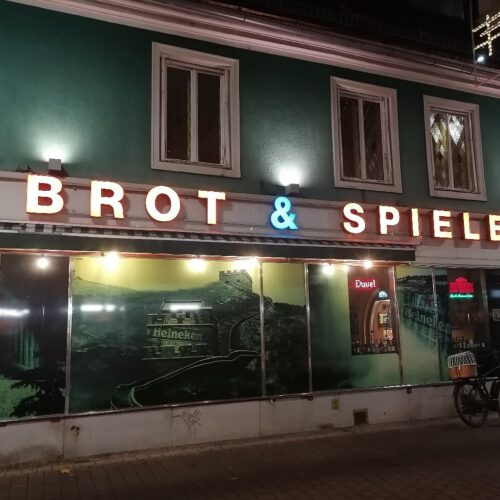 Brot & Spiele - Photo 1