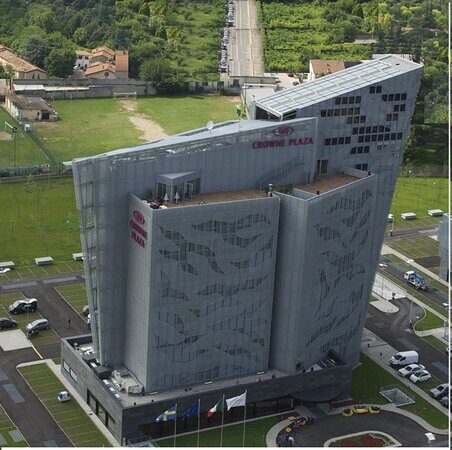 Crowne Plaza Verona – Fiera, an IHG Hotel - Photo 1