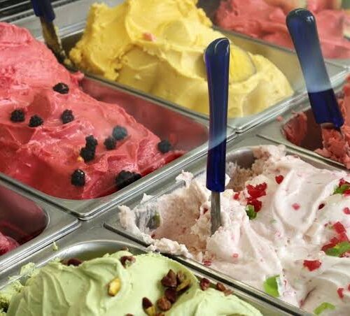 Fo-Mi Gelateria Yogurteria Pisa - Photo 1