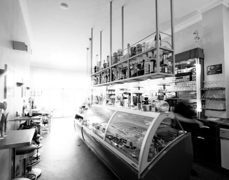 Gelateria Ferrari Eiscafe - Photo 1