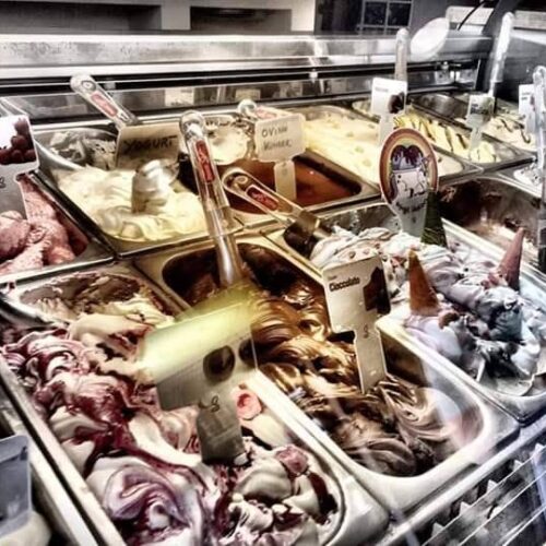 Gelateria lo stravizio - Photo 1