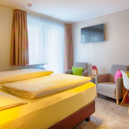 Hotel Azenberg Stuttgart - Photo 1