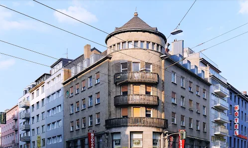 Hotel Dusseldorf Mitte - Photo 1