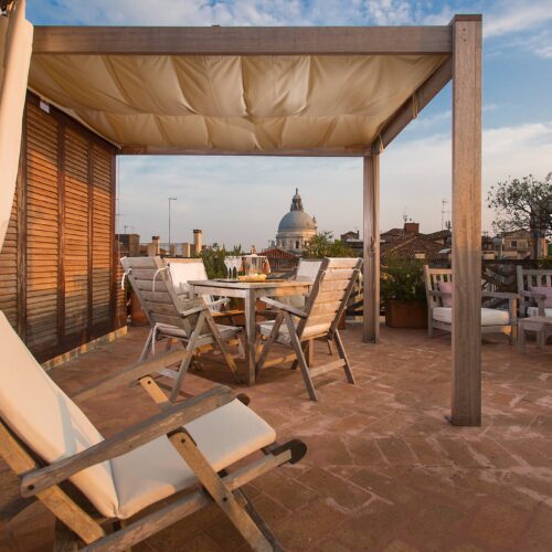 Hotel Saturnia & International Venezia - Photo 1