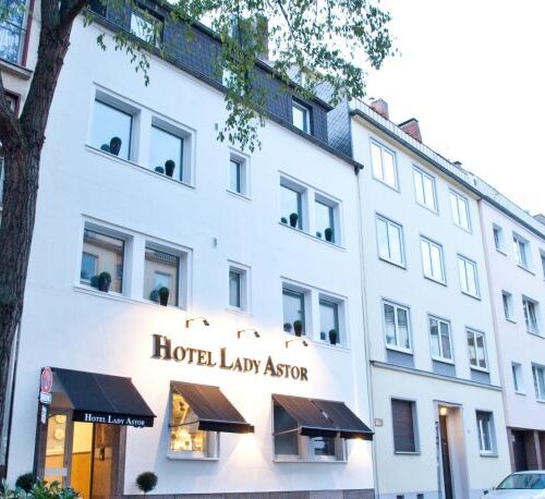 Hotel Sir & Lady Astor - Photo 1