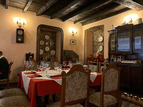 La Taverna Dei Mercanti - Photo 1