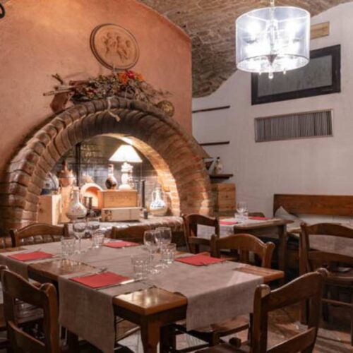 La Taverna Di Roberto - Photo 1