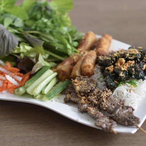 Lemongrass - Photo 1