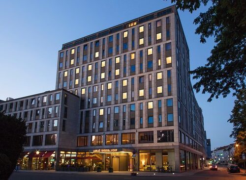 Meliá Düsseldorf - Photo 1