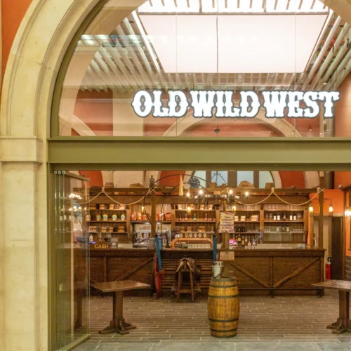 Old Wild West – Torino Stazione Porta Nuova - Photo 1