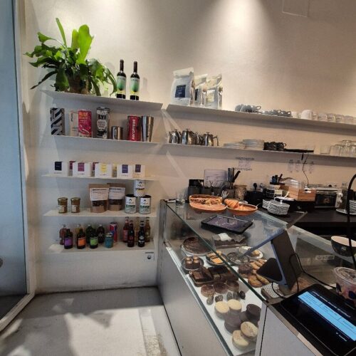 Osom Cantine - Photo 1