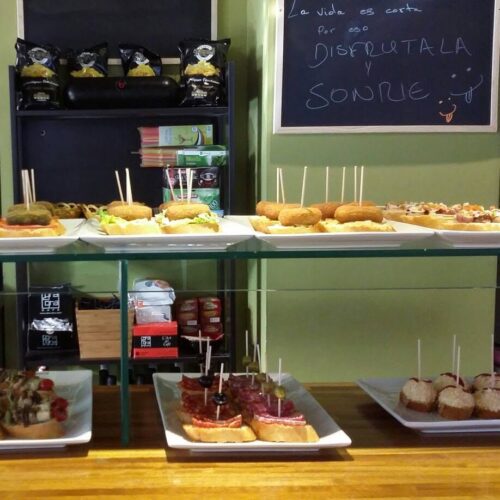 Pincho J - Photo 1