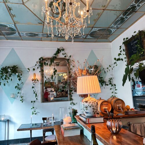Staudi’s Restaurant - Photo 1