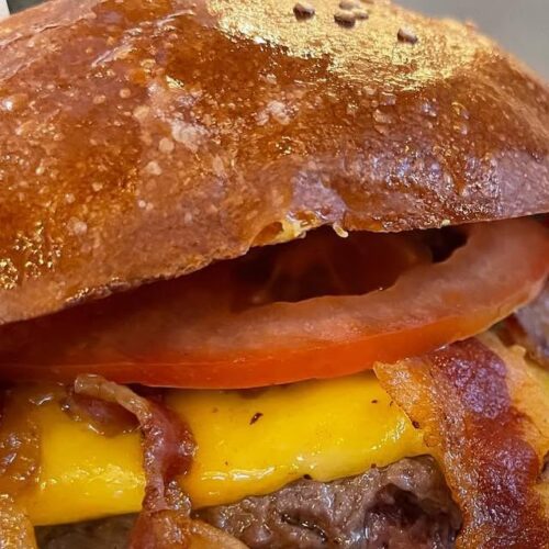 T. & C. Burger Lab - Photo 1