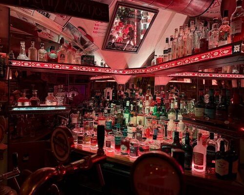 Whiskey Lounge - Photo 1