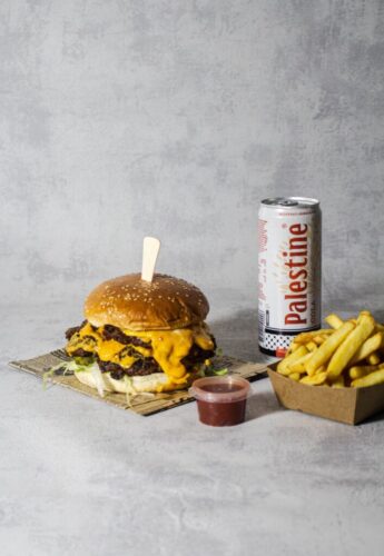 Y&k Burger 🍔 - Photo 1