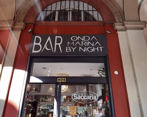 Bar Onda Marina by Night - Photo 1