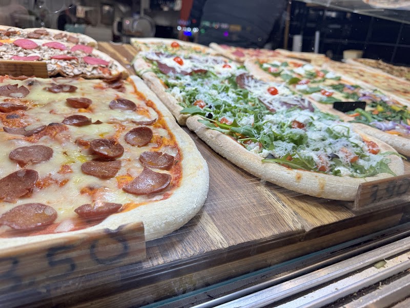 Primo Pizza - Photo 1