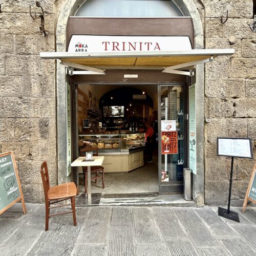 TRINITA - Photo 1
